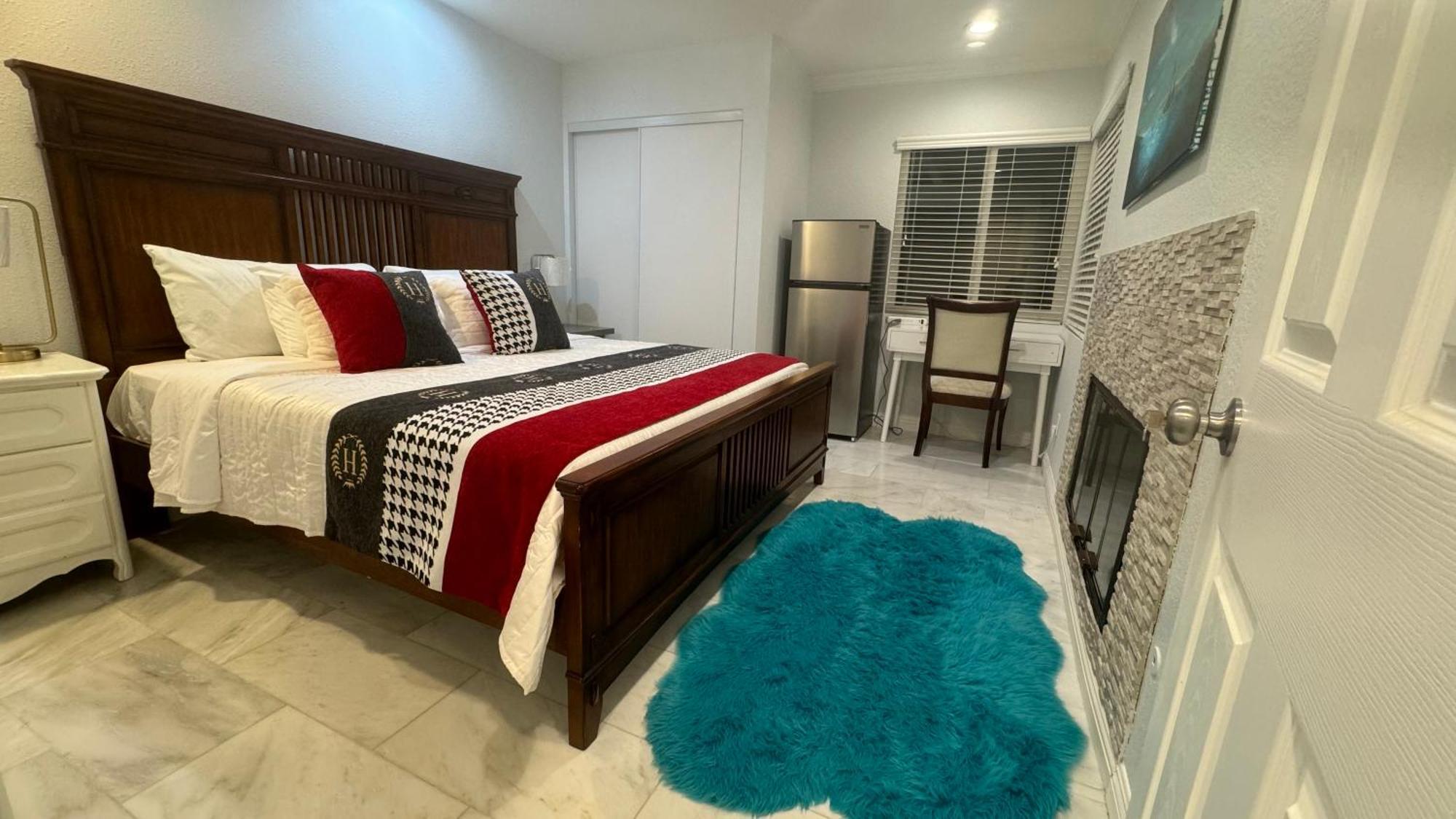 2#Family Suite King Bed Room Chino Hills Exterior foto